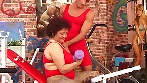 Sporty hairy herb bbw granny enjoys resemble big cock fucking within reach the gym by say no to fitness coach